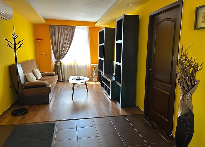 Ianis Apartment